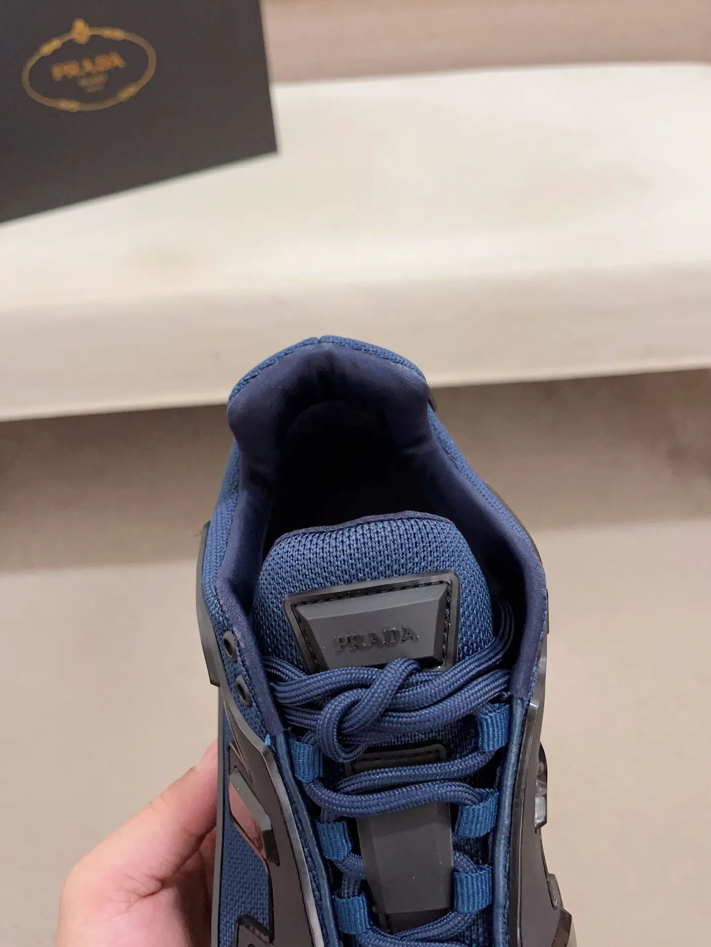 Men's Men's Shoes 💰 620💰 ✔️✔️✔️High-quality new PRADA counters are launched at the same time. The new men's shoes and 😘fabrics are selected from first-layer cowhide. Lining: imported elastic mesh➕cowhide lining. 👍🏿High-end☄️Open-molded non-slip rubber outsole, exquisite lines, simple and elegant, comfortable and high-end for leisure travel. Number of yards: 38 to 44.